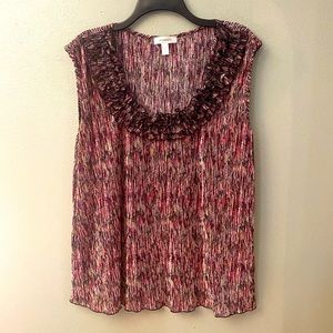 Multicolored Ruffle Sleeveless Blouse